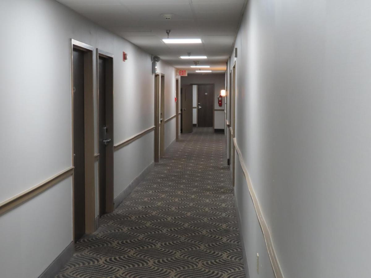St Charles Hotel Downtown Hudson Buitenkant foto