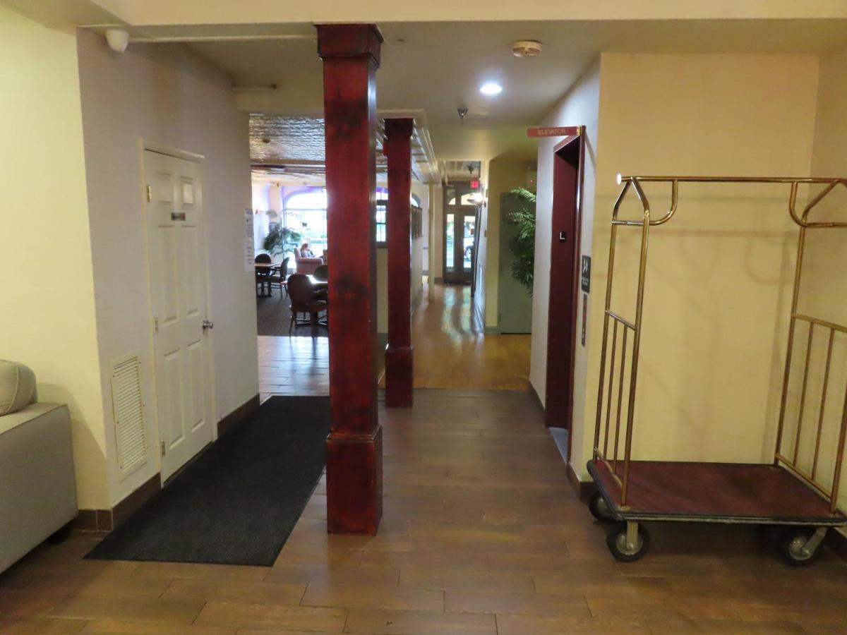 St Charles Hotel Downtown Hudson Buitenkant foto