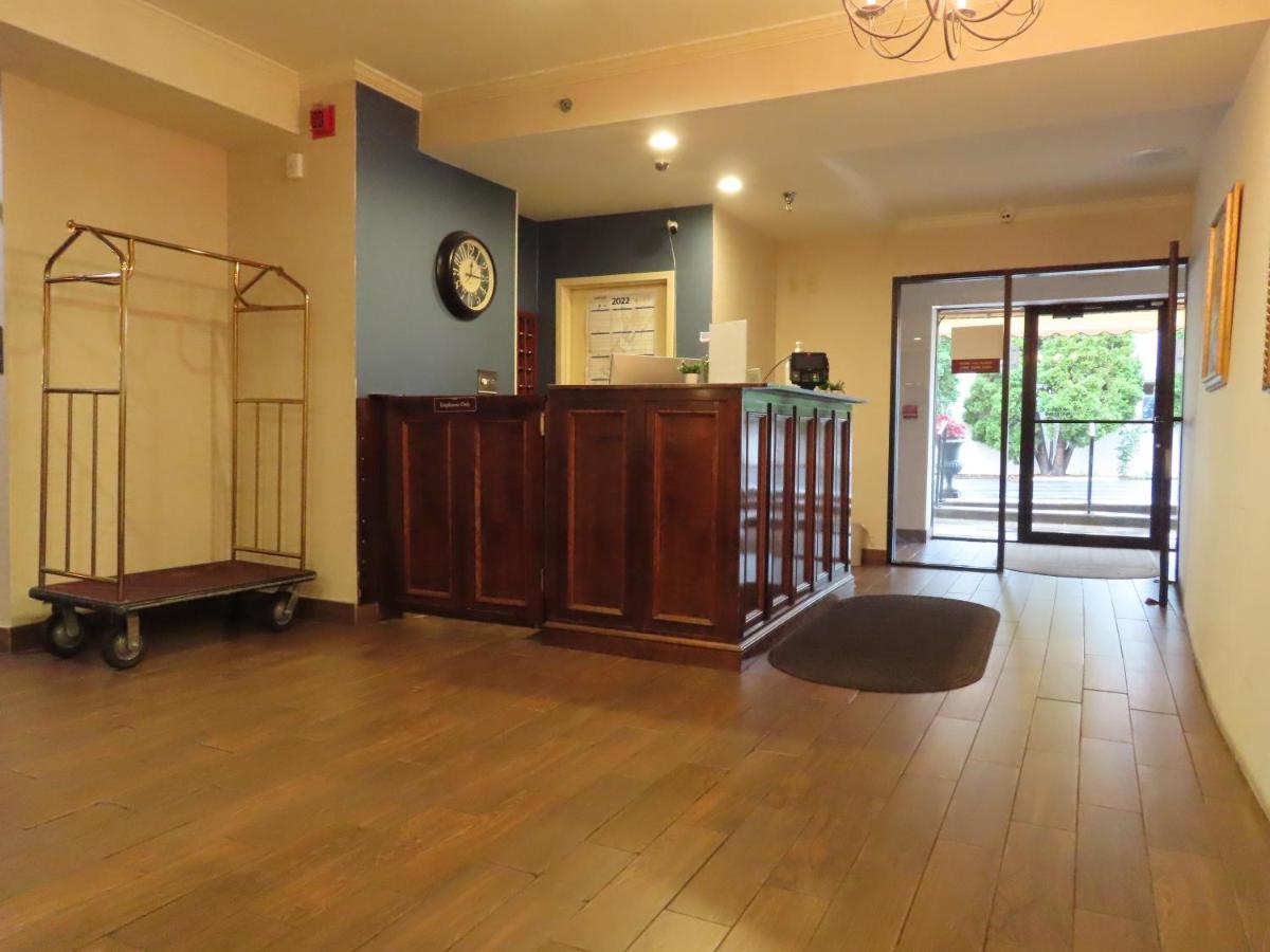 St Charles Hotel Downtown Hudson Buitenkant foto