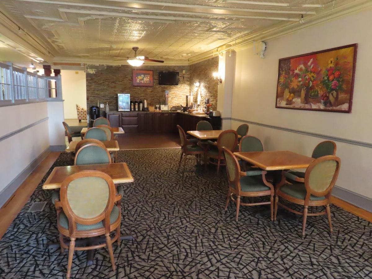 St Charles Hotel Downtown Hudson Buitenkant foto