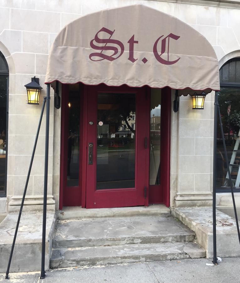 St Charles Hotel Downtown Hudson Buitenkant foto