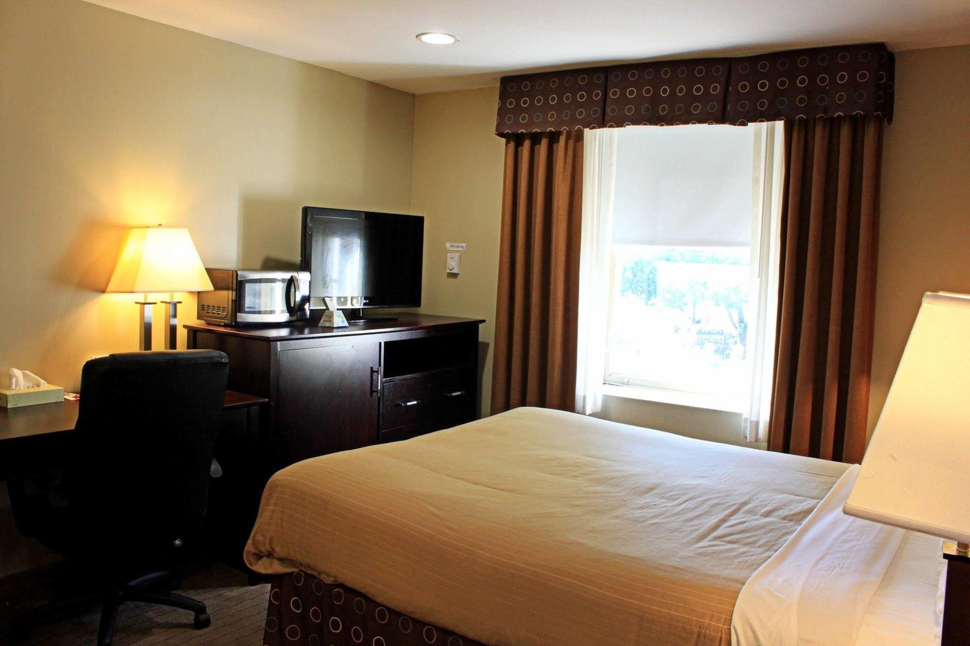St Charles Hotel Downtown Hudson Buitenkant foto