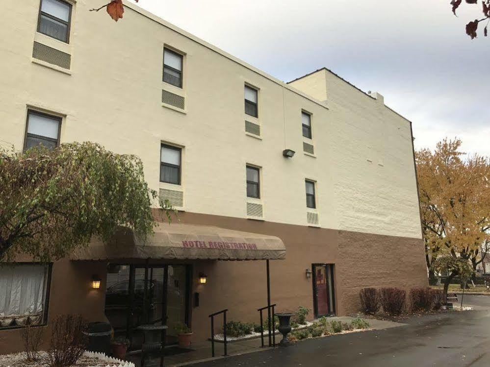 St Charles Hotel Downtown Hudson Buitenkant foto